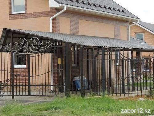 Навес из металлочерепицы